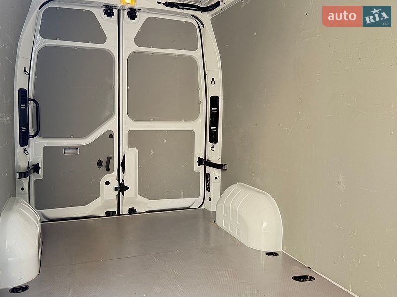 Грузовой фургон Renault Master 2022 в Киеве
