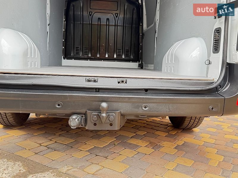 Грузовой фургон Renault Master 2022 в Киеве