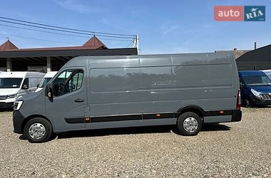 Грузовой фургон Renault Master 2022 в Хусте