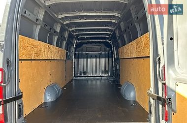 Грузовой фургон Renault Master 2022 в Хусте