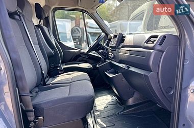 Грузовой фургон Renault Master 2022 в Хусте