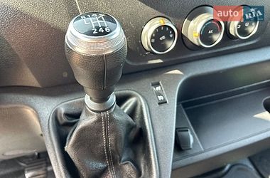 Грузовой фургон Renault Master 2022 в Хусте