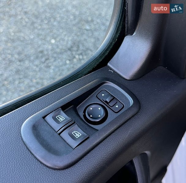 Грузовой фургон Renault Master 2023 в Луцке