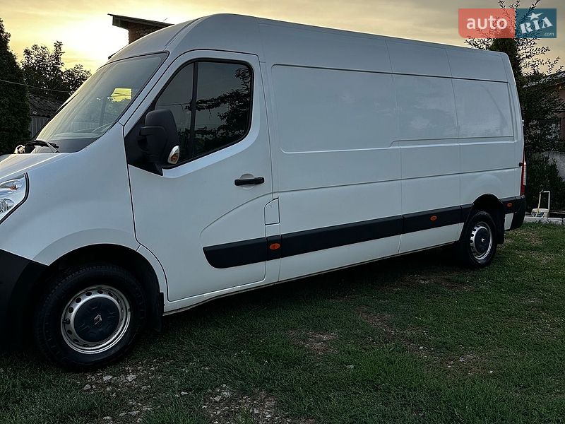 Вантажний фургон Renault Master 2016 в Могилів-Подільському