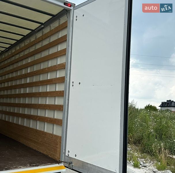 Грузовой фургон Renault Master 2022 в Львове