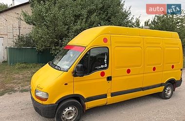 Вантажний фургон Renault Master 2002 в Лозовій