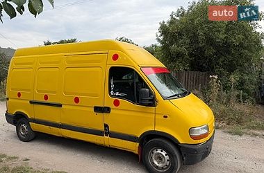 Вантажний фургон Renault Master 2002 в Лозовій
