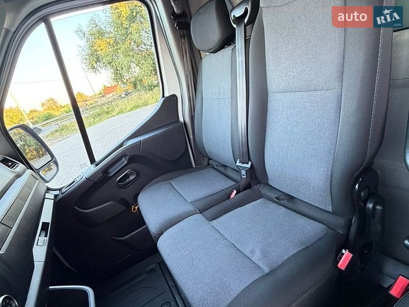Тентований Renault Master 2022 в Луцьку
