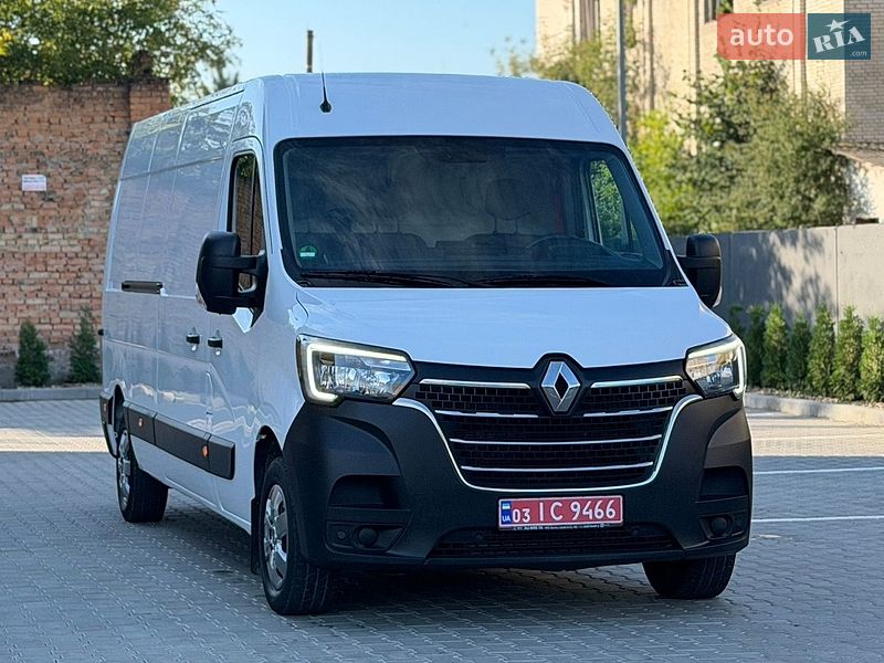 Грузовой фургон Renault Master 2022 в Дубно