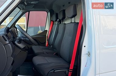 Грузовой фургон Renault Master 2022 в Дубно
