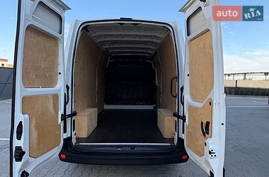 Грузовой фургон Renault Master 2022 в Дубно
