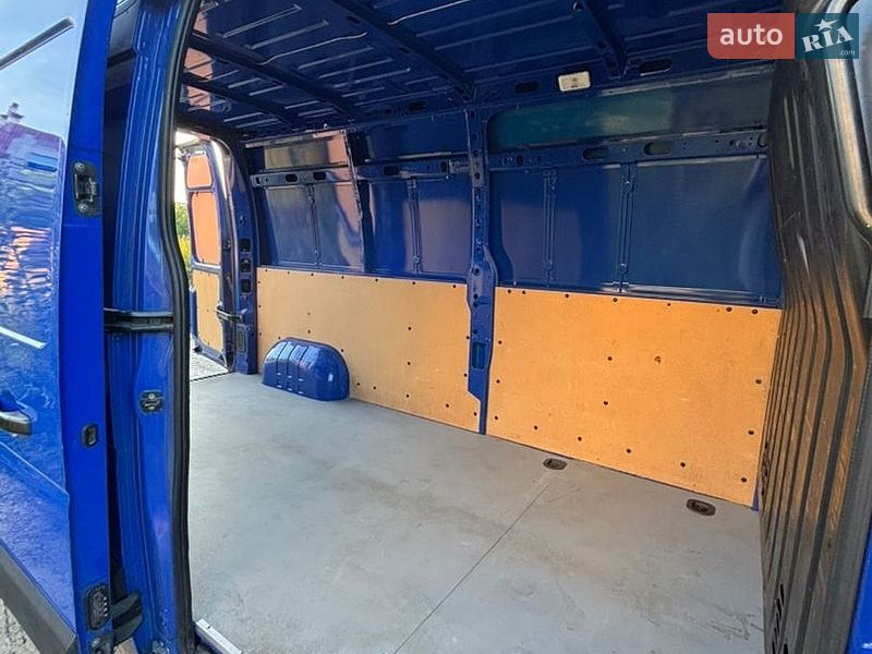 Вантажний фургон Renault Master 2019 в Києві