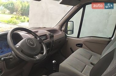 Грузовой фургон Renault Master 1999 в Брошневе-Осаде
