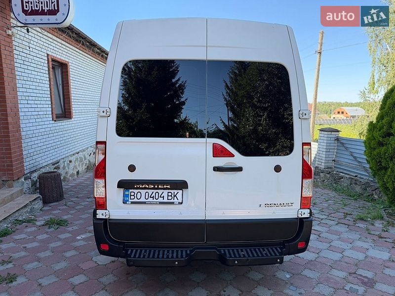 Грузовой фургон Renault Master 2015 в Тернополе
