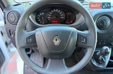 Грузовой фургон Renault Master 2015 в Тернополе