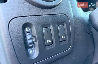 Грузовой фургон Renault Master 2015 в Тернополе