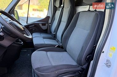 Грузовой фургон Renault Master 2015 в Тернополе