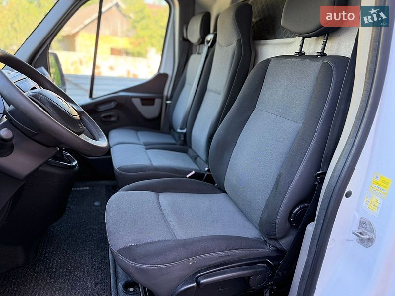 Грузовой фургон Renault Master 2015 в Тернополе