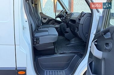 Грузовой фургон Renault Master 2015 в Тернополе