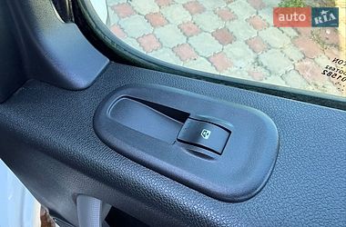 Грузовой фургон Renault Master 2015 в Тернополе