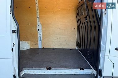 Грузовой фургон Renault Master 2015 в Тернополе