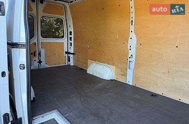 Грузовой фургон Renault Master 2015 в Тернополе