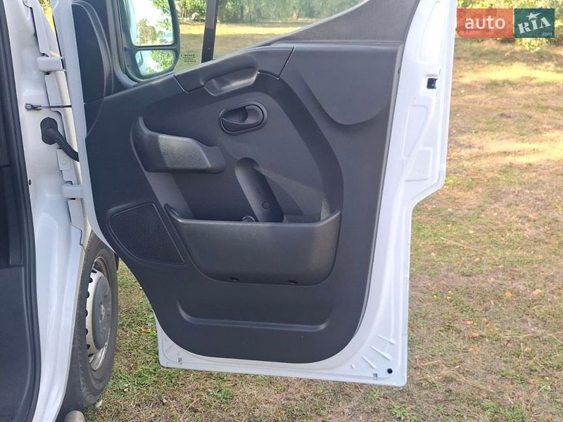 Грузовой фургон Renault Master 2020 в Кременце