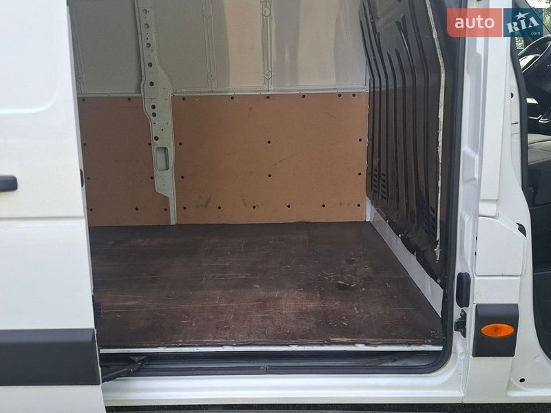 Грузовой фургон Renault Master 2020 в Кременце
