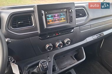 Грузовой фургон Renault Master 2020 в Кременце