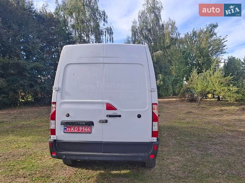 Грузовой фургон Renault Master 2020 в Кременце