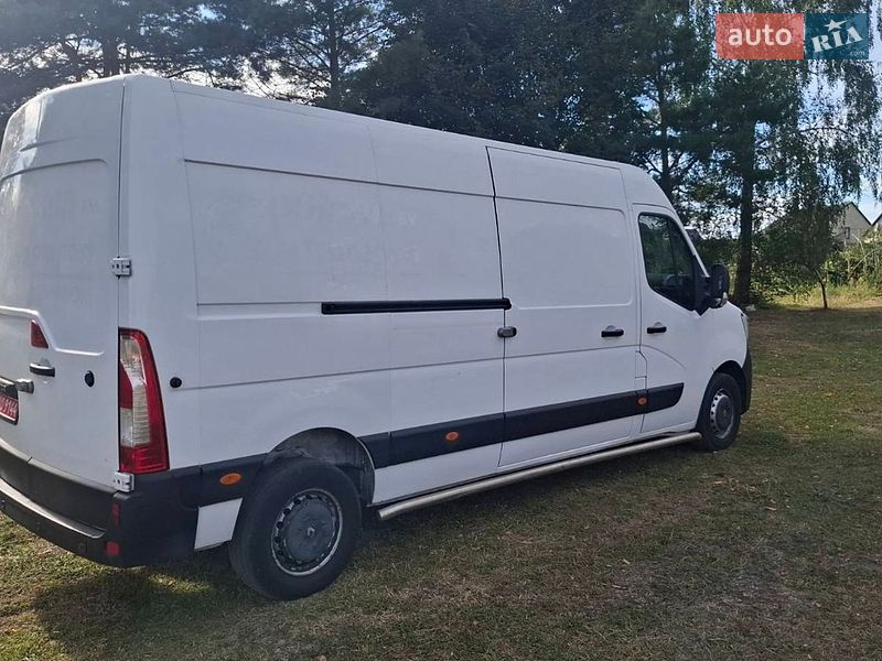 Грузовой фургон Renault Master 2020 в Кременце