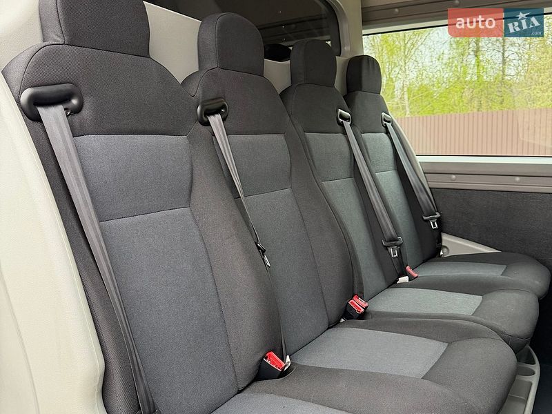 Грузопассажирский фургон Renault Master 2021 в Дубно