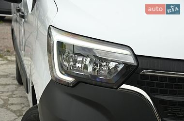 Грузовой фургон Renault Master 2021 в Бердичеве