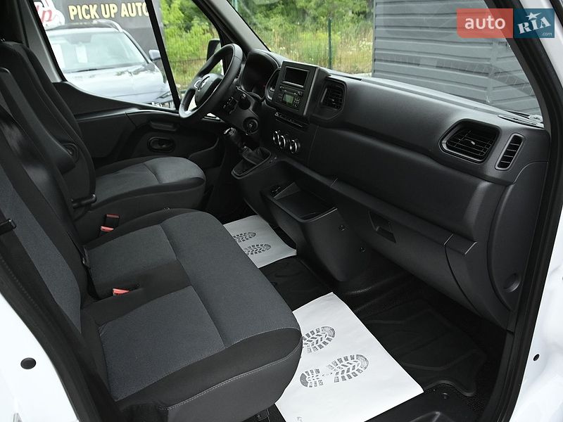 Вантажний фургон Renault Master 2021 в Бердичеві