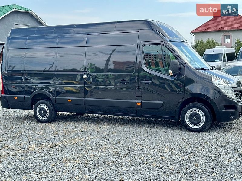 Грузовой фургон Renault Master 2016 в Черновцах