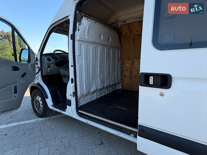 Інші вантажівки Renault Master 2008 в Мостиській