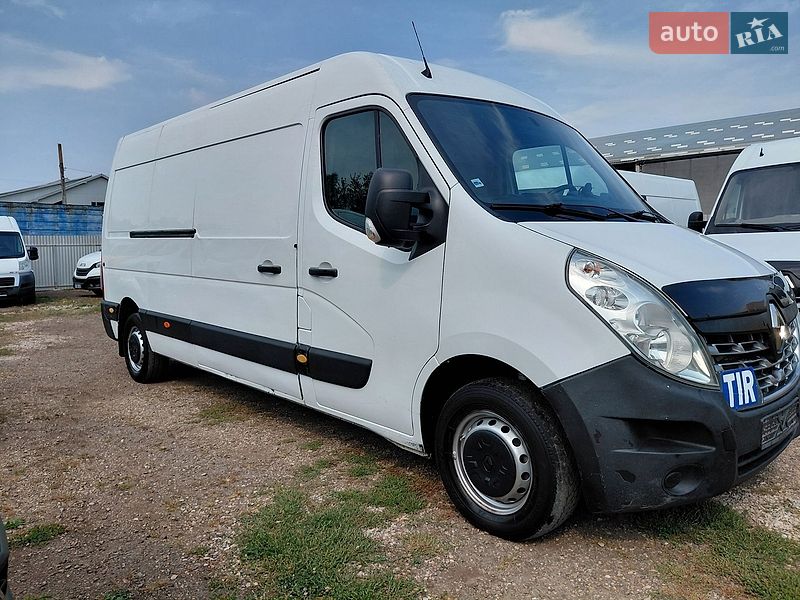Вантажний фургон Renault Master 2018 в Івано-Франківську