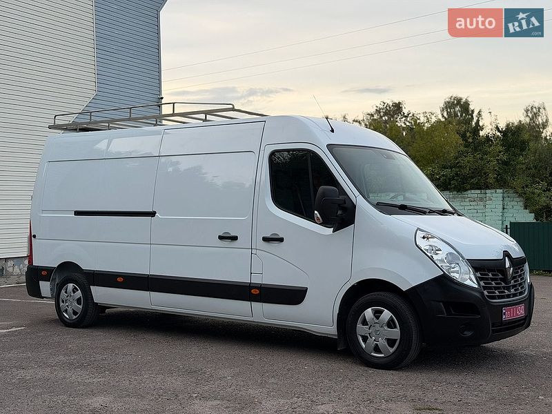 Вантажний фургон Renault Master 2017 в Дубні