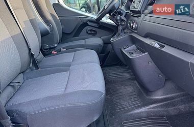 Грузовой фургон Renault Master 2022 в Рованцах