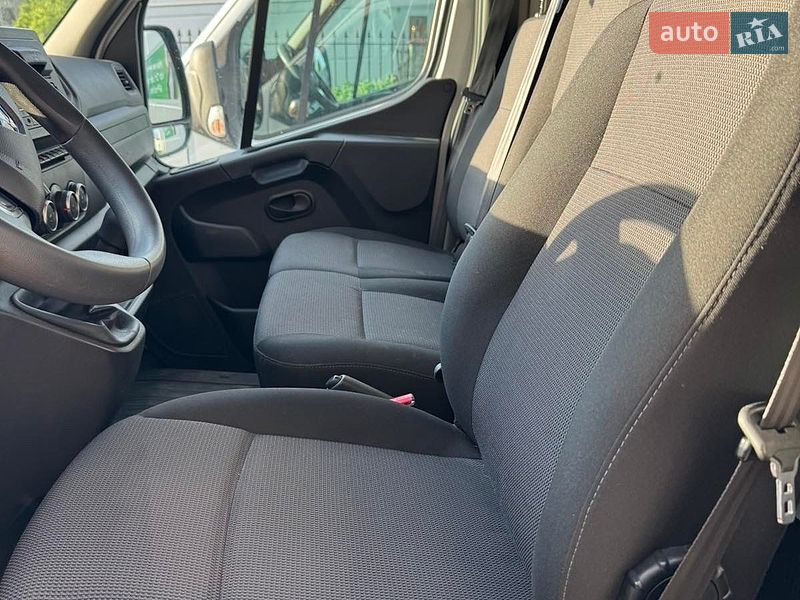 Вантажний фургон Renault Master 2022 в Рованцях фото 11 Вантажний фургон Renault Master 2022 в Рованцях