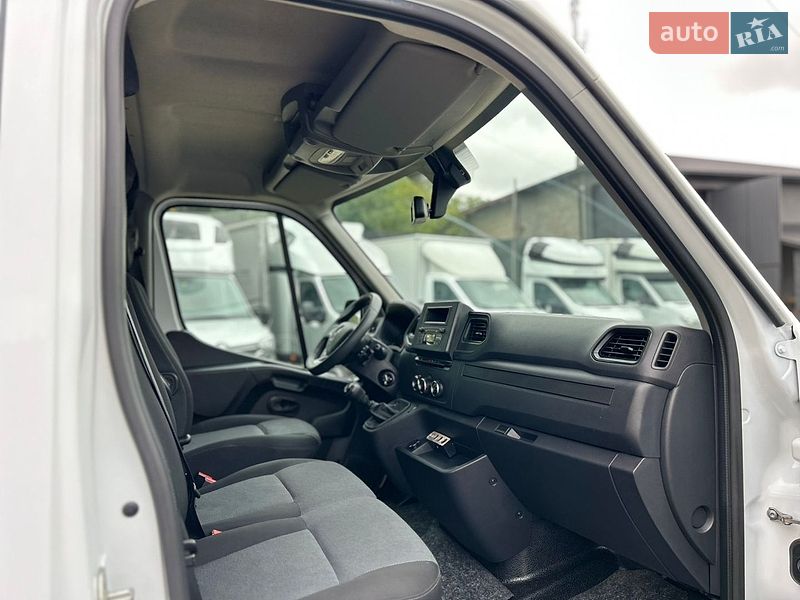 Грузовой фургон Renault Master 2023 в Хусте фото 34 Грузовой фургон Renault Master 2023 в Хусте