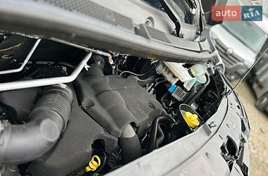 Грузовой фургон Renault Master 2023 в Хусте фото 46 Грузовой фургон Renault Master 2023 в Хусте