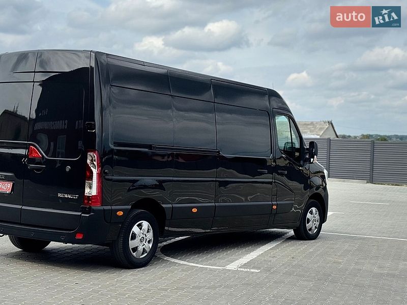 Вантажний фургон Renault Master 2023 в Дубні