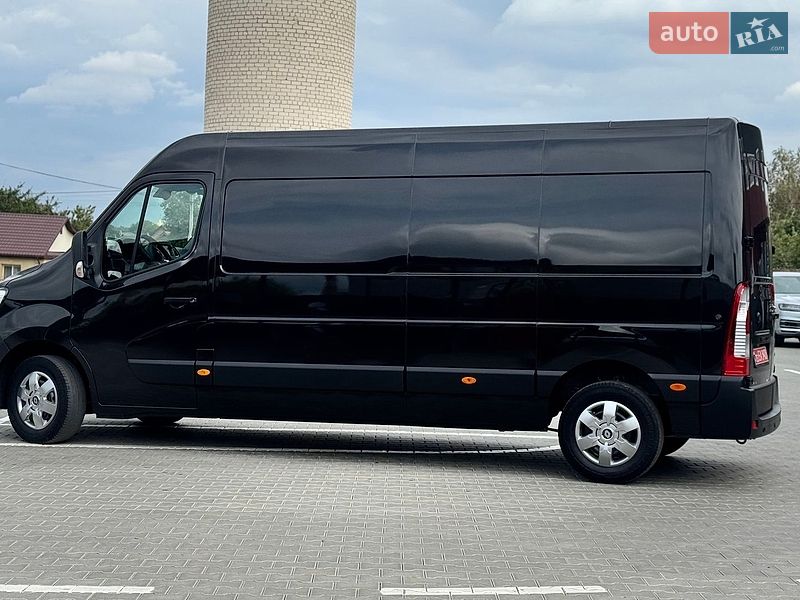 Вантажний фургон Renault Master 2023 в Дубні