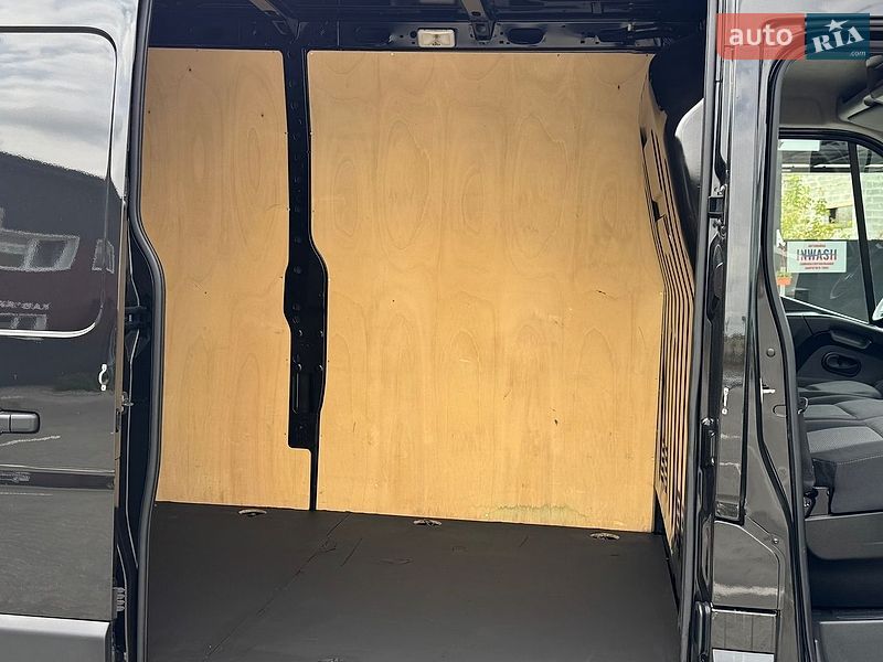 Вантажний фургон Renault Master 2023 в Дубні