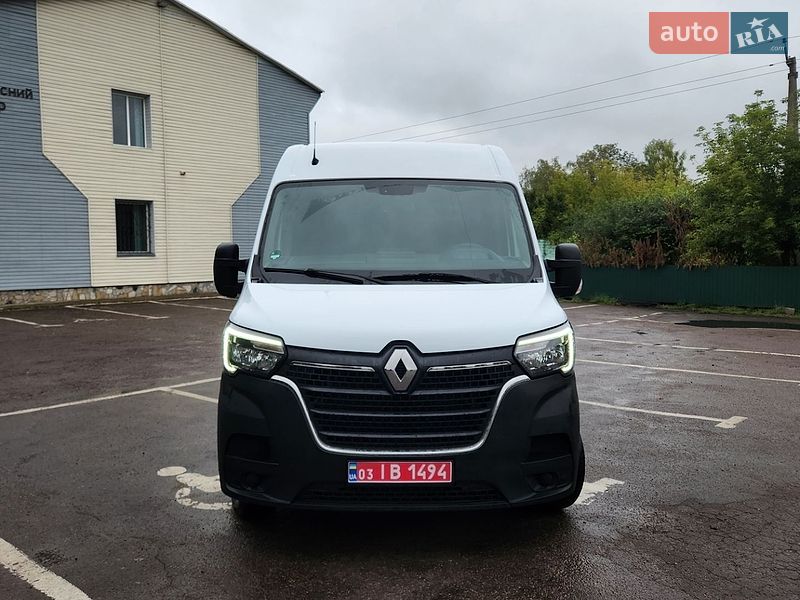 Грузовой фургон Renault Master 2022 в Дубно