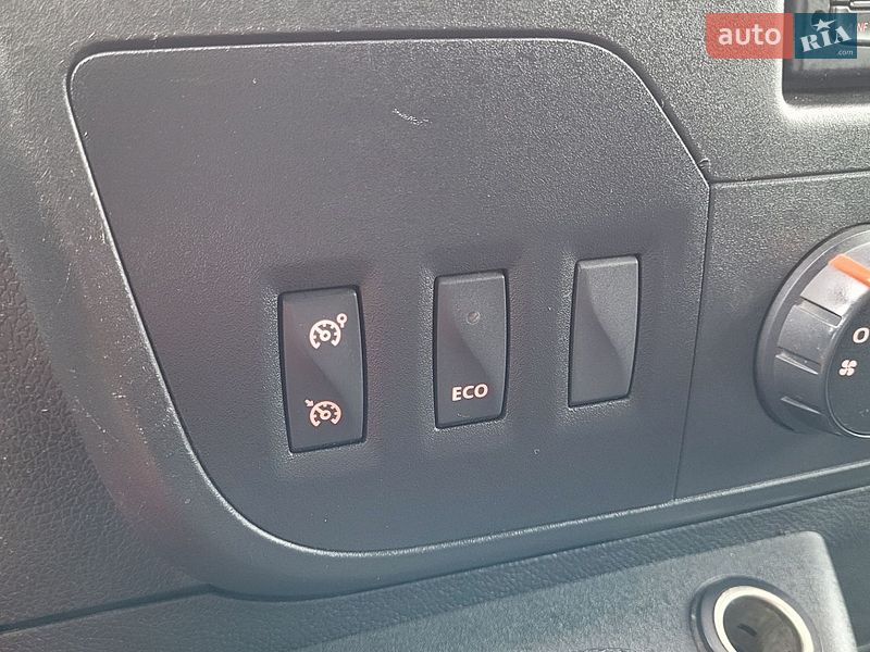 Грузовой фургон Renault Master 2019 в Луцке