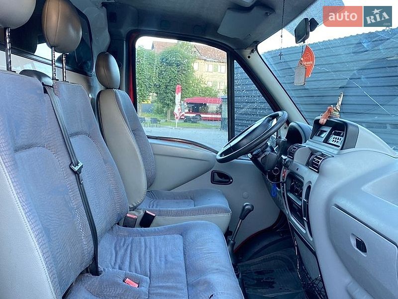 Мінівен Renault Master 2003 в Івано-Франківську