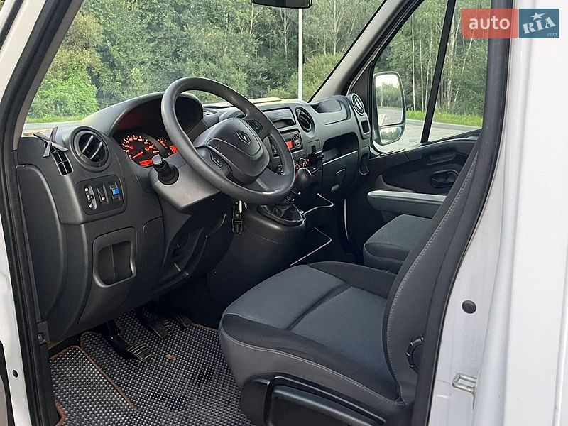 Эвакуатор Renault Master 2018 в Житомире фото 21 Эвакуатор Renault Master 2018 в Житомире