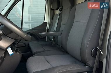 Вантажний фургон Renault Master 2024 в Дубні